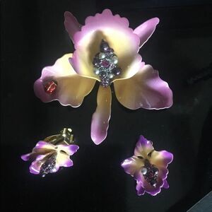 Joan Rivers Orchid Jewelry Set🌺🌺